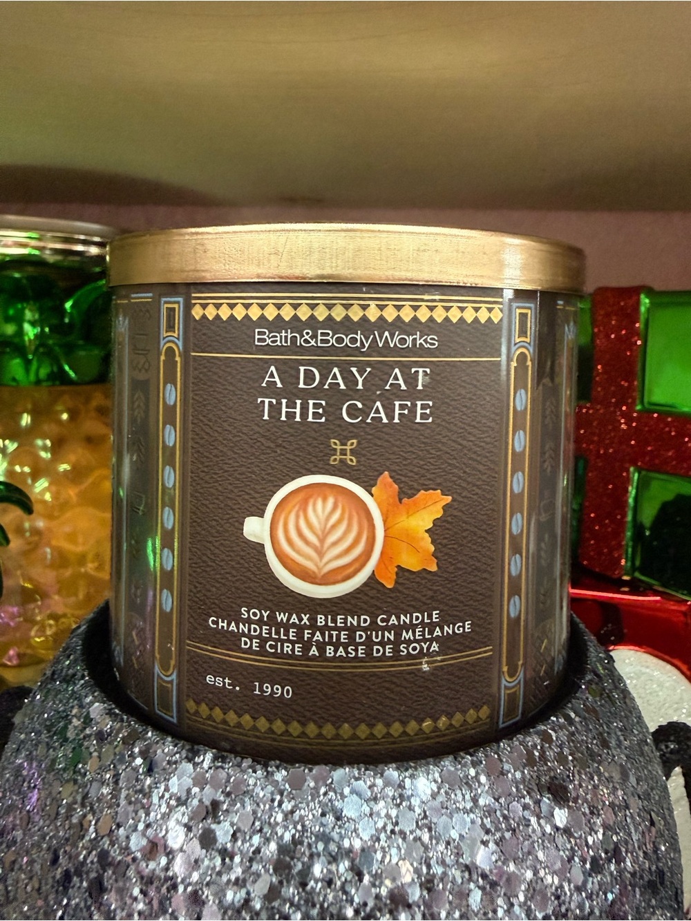 Bath & Body Works Brown and Gold 'A Day at the Cafe' Decorative Candle